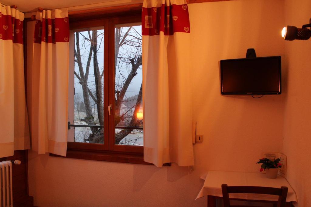 La Ferme Du Bois Barbu Hotel Villard-de-Lans Kamer foto